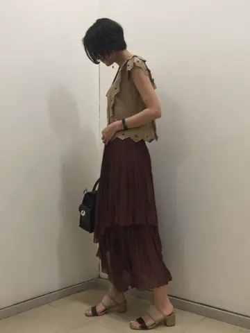 GRACE CONTINENTAL 亀田 未希 コーディネート画像