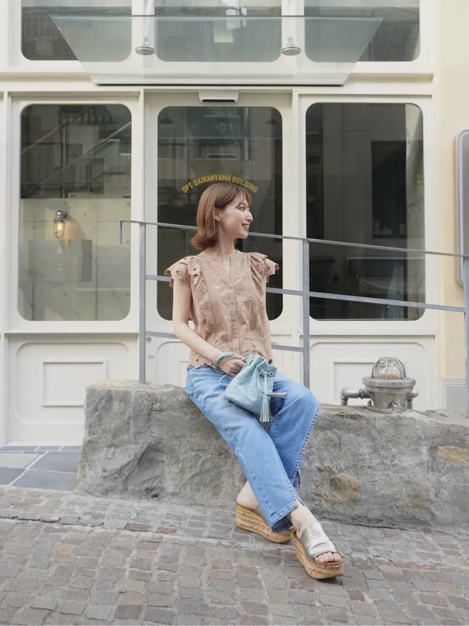 GRACE CONTINENTAL 青木育日 コーディネート画像