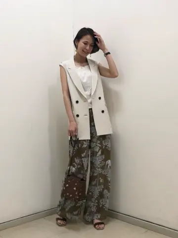 GRACE CONTINENTAL 亀田 未希 コーディネート画像