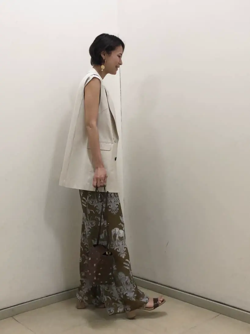 GRACE CONTINENTAL 亀田 未希 コーディネート画像