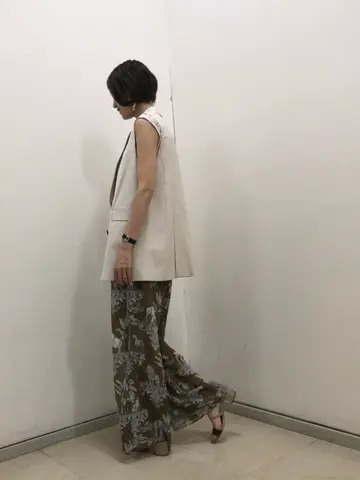 GRACE CONTINENTAL 亀田 未希 コーディネート画像