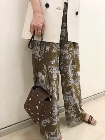 GRACE CONTINENTAL 亀田 未希 コーディネート画像