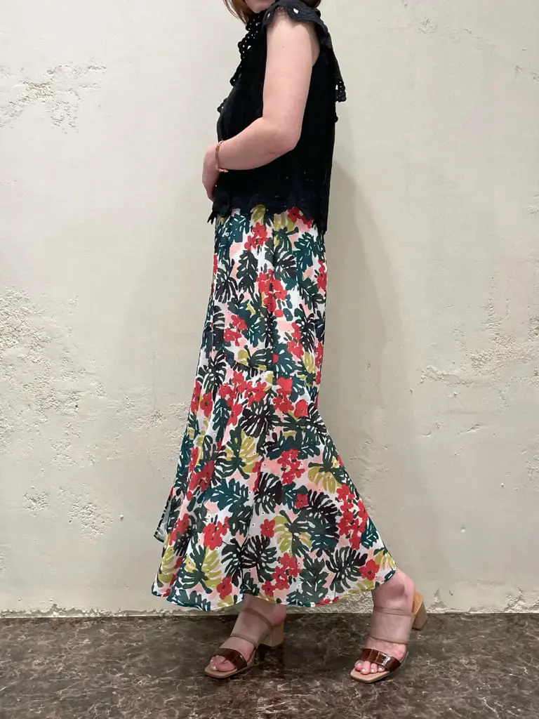 GRACE CONTINENTAL koba コーディネート画像