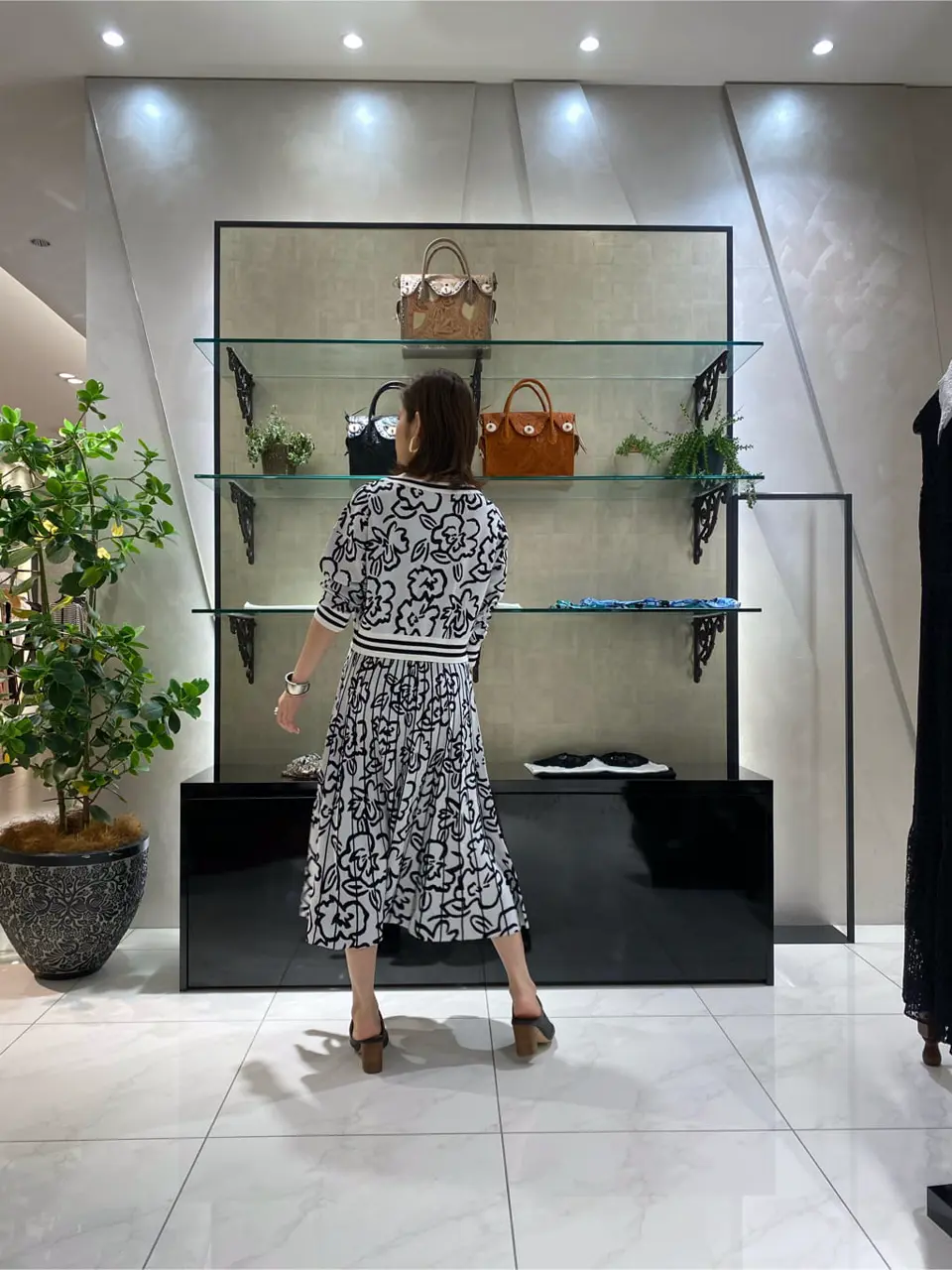 GRACE CONTINENTAL miyata コーディネート画像