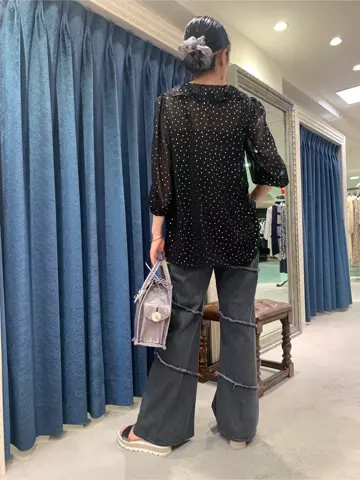 GRACE CONTINENTAL yoshi コーディネート画像