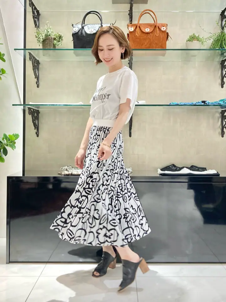 GRACE CONTINENTAL okunaka_desu コーディネート画像