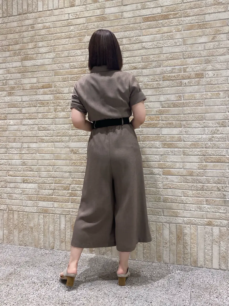 GRACE CONTINENTAL MOMOKO コーディネート画像