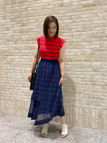 GRACE CONTINENTAL MOMOKO コーディネート画像