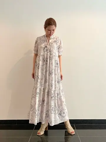 GRACE CONTINENTAL mai sakamoto コーディネート画像