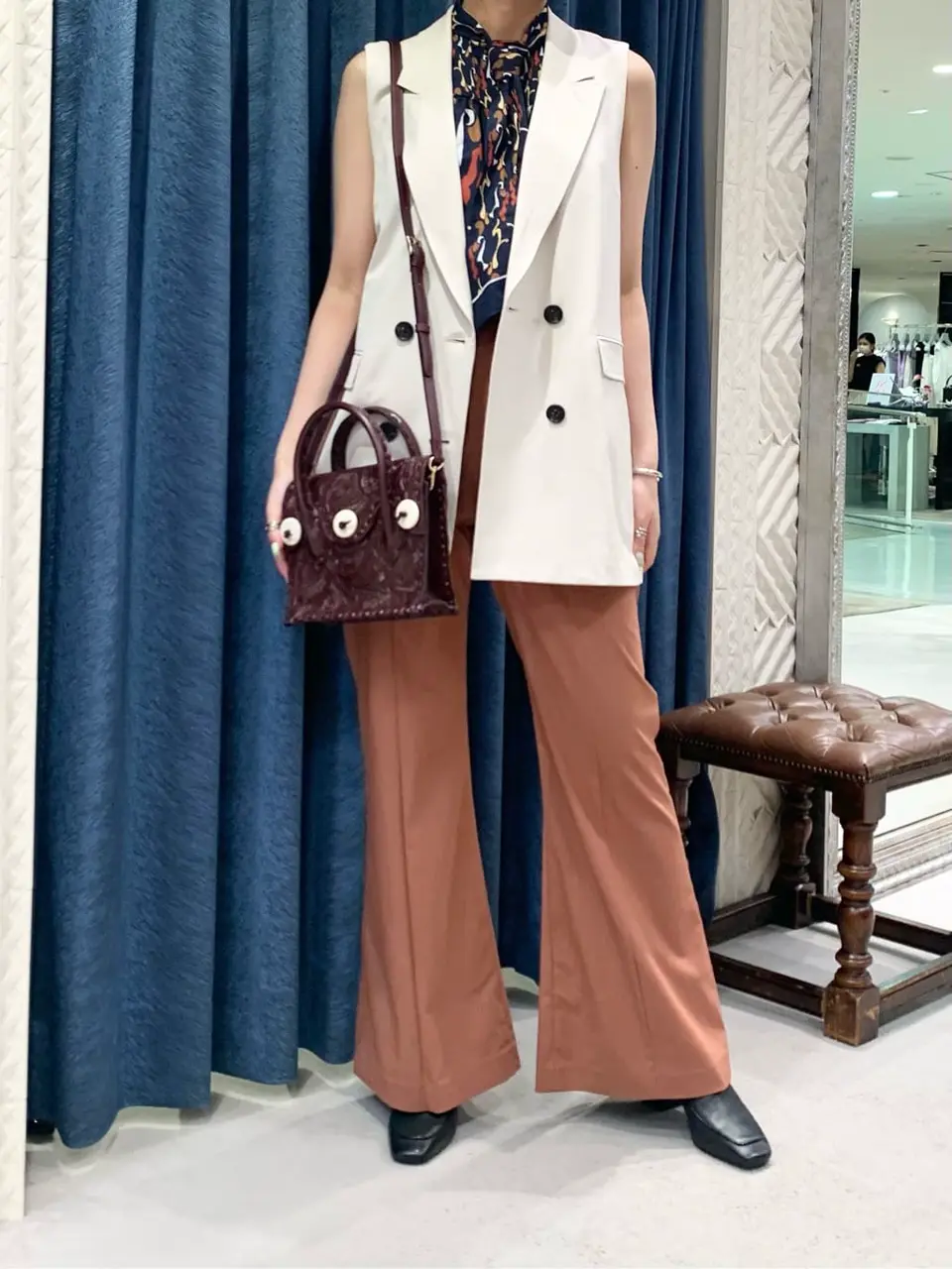 GRACE CONTINENTAL yoshi コーディネート画像