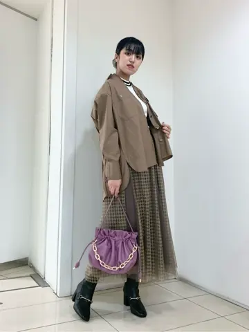 GRACE CONTINENTAL yoshi コーディネート画像