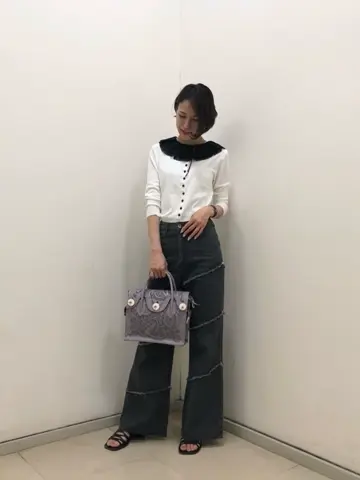 GRACE CONTINENTAL 亀田 未希 コーディネート画像