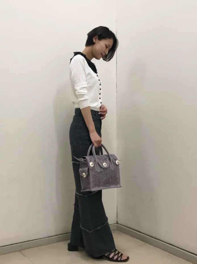 GRACE CONTINENTAL 亀田 未希 コーディネート画像