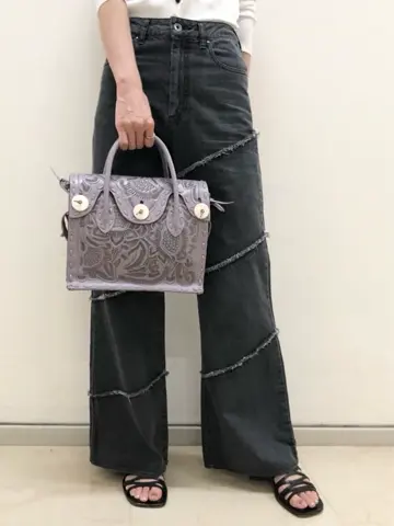 GRACE CONTINENTAL 亀田 未希 コーディネート画像