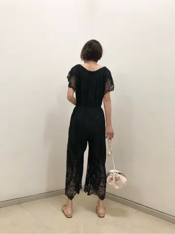 GRACE CONTINENTAL 亀田 未希 コーディネート画像