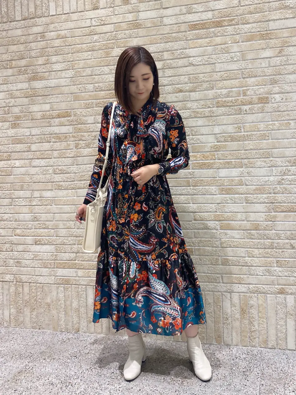 GRACE CONTINENTAL MOMOKO コーディネート画像