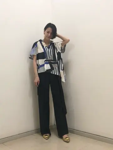 GRACE CONTINENTAL 亀田 未希 コーディネート画像