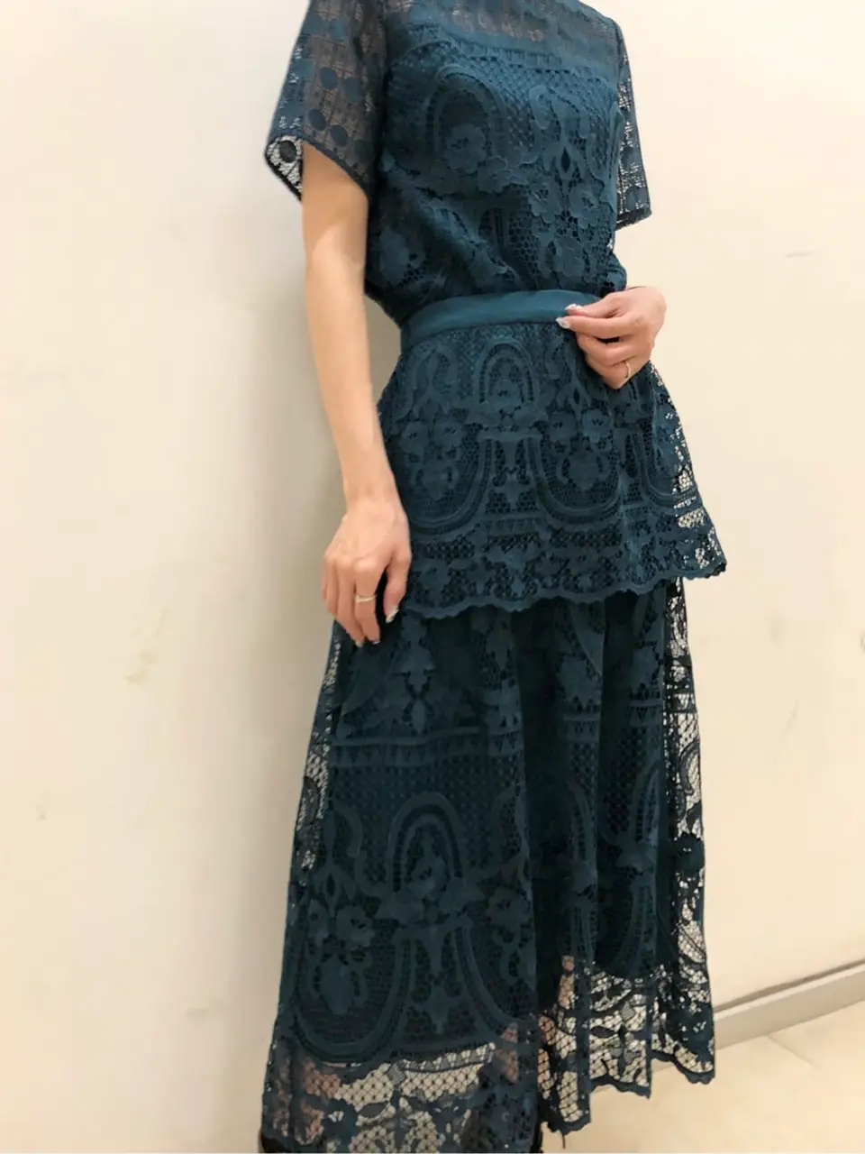 GRACE CONTINENTAL 亀田 未希 コーディネート画像