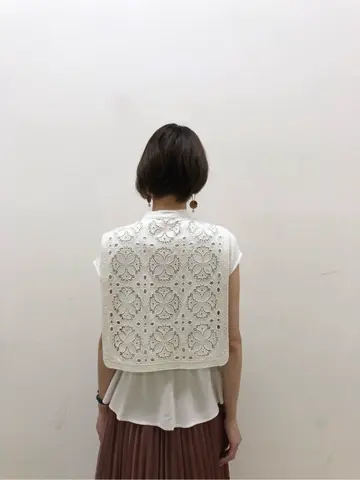 GRACE CONTINENTAL 亀田 未希 コーディネート画像