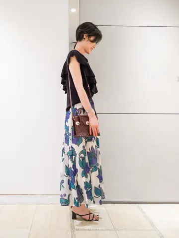 GRACE CONTINENTAL 今野　志保 コーディネート画像