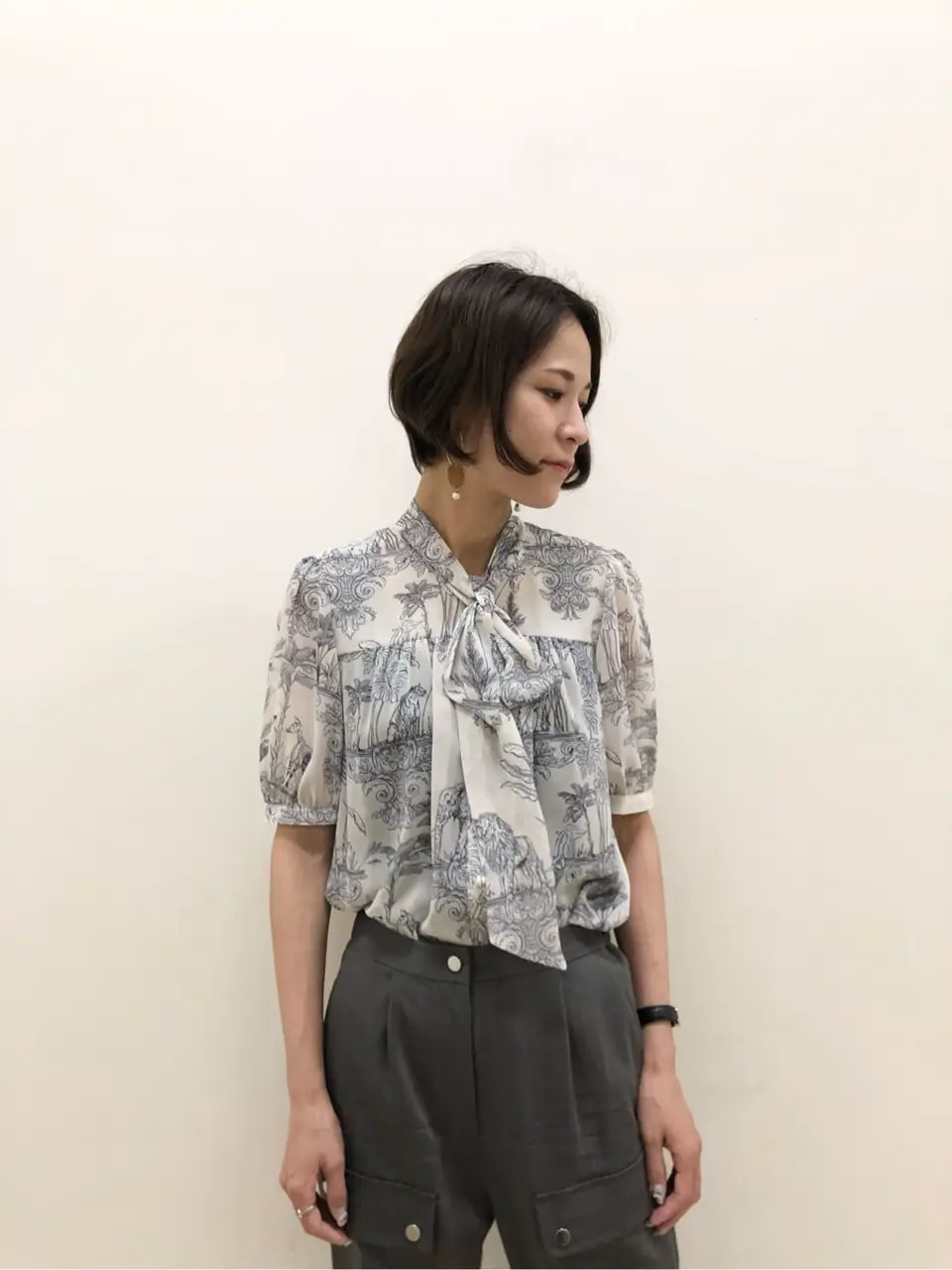 GRACE CONTINENTAL 亀田 未希 コーディネート画像