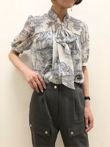 GRACE CONTINENTAL 亀田 未希 コーディネート画像