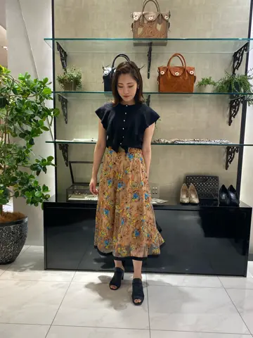 GRACE CONTINENTAL miyata コーディネート画像