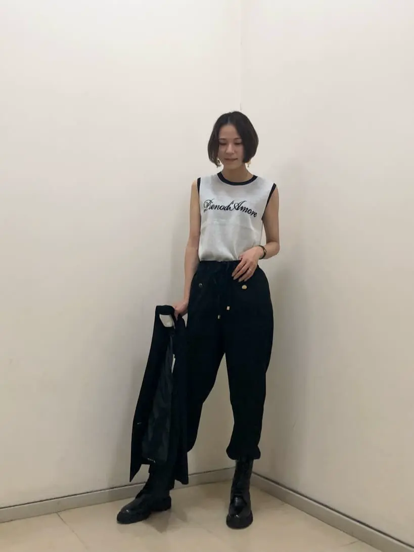 GRACE CONTINENTAL 亀田 未希 コーディネート画像