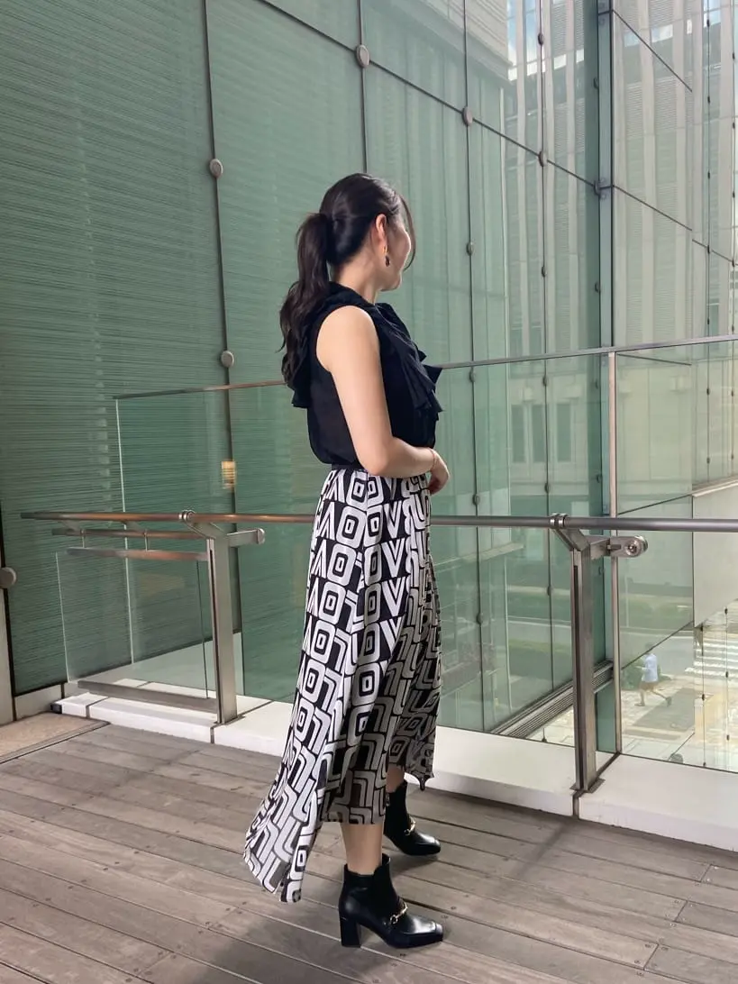 GRACE CONTINENTAL Shiori コーディネート画像