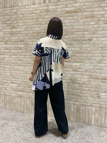 GRACE CONTINENTAL MOMOKO コーディネート画像