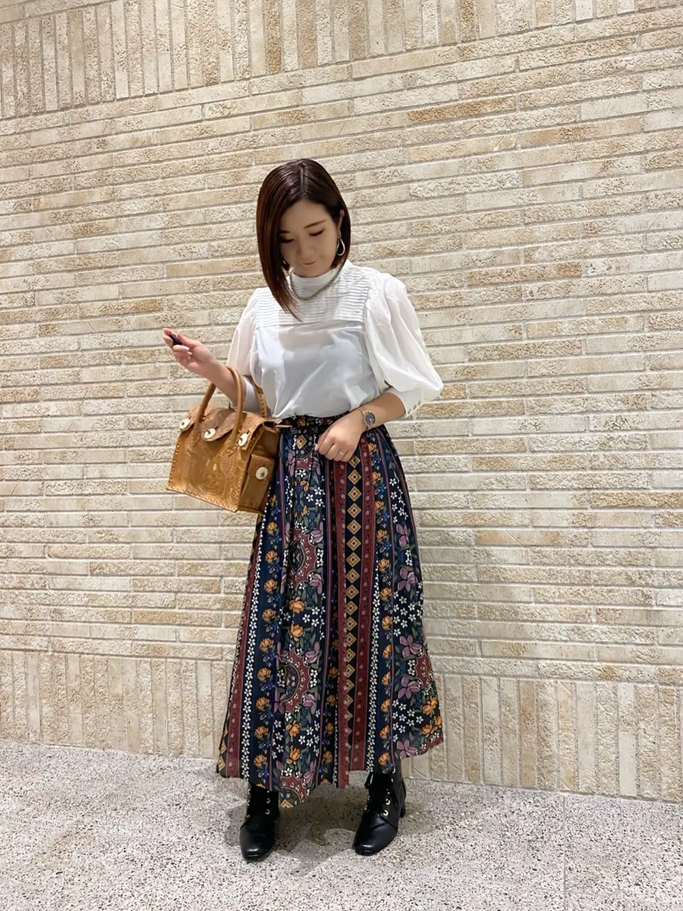 GRACE CONTINENTAL MOMOKO コーディネート画像