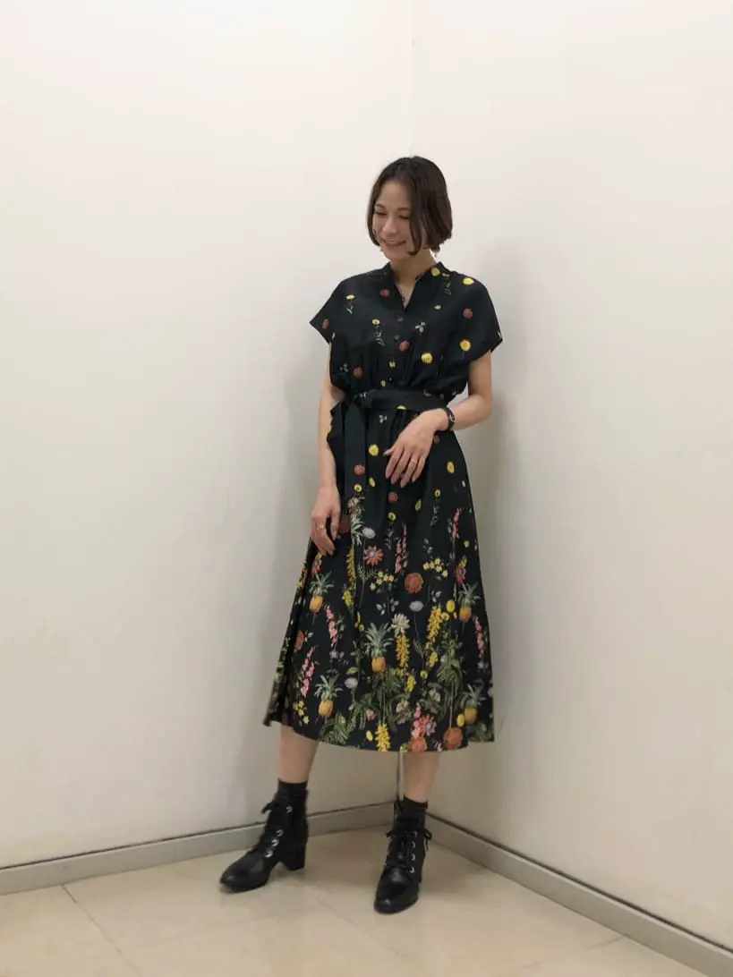 GRACE CONTINENTAL 亀田 未希 コーディネート画像