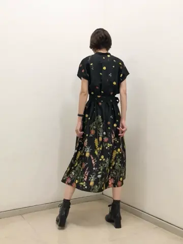 GRACE CONTINENTAL 亀田 未希 コーディネート画像