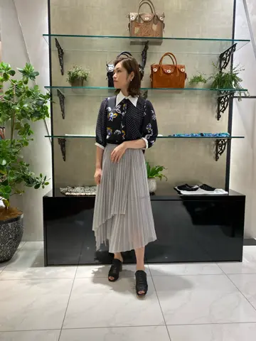 GRACE CONTINENTAL miyata コーディネート画像