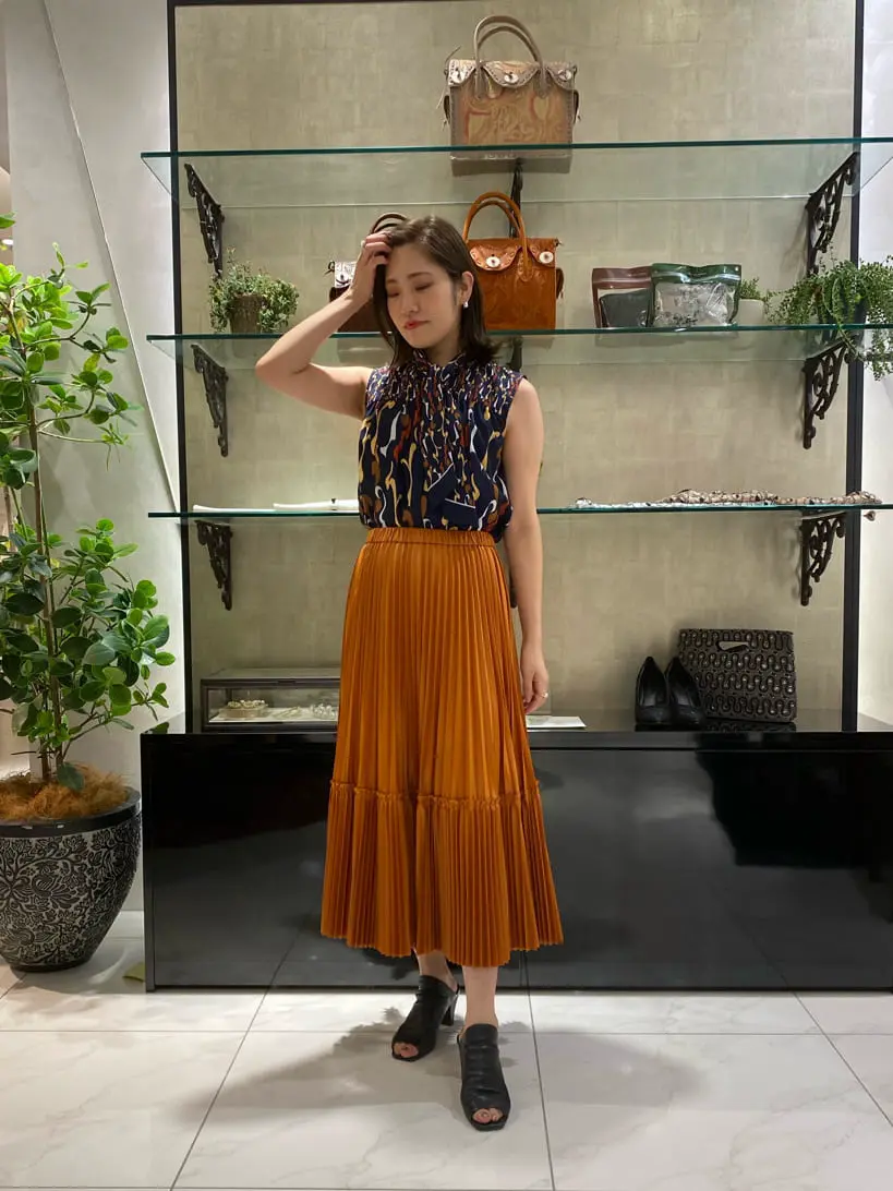 GRACE CONTINENTAL miyata コーディネート画像