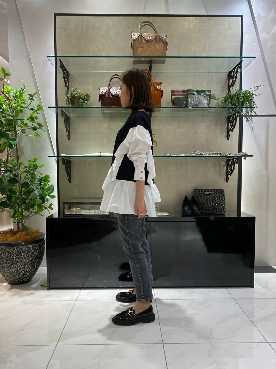 GRACE CONTINENTAL miyata コーディネート画像