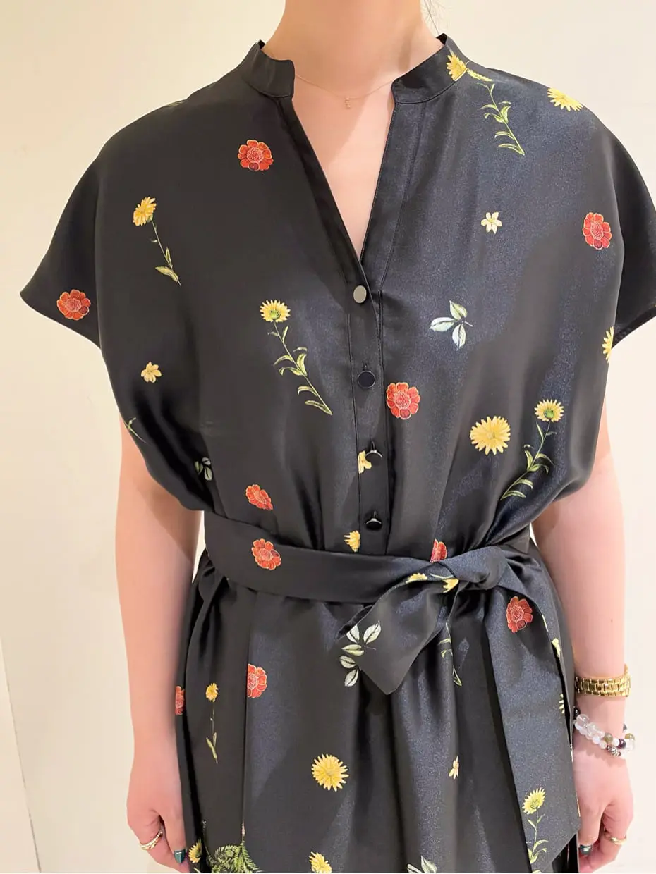 GRACE CONTINENTAL yukina コーディネート画像