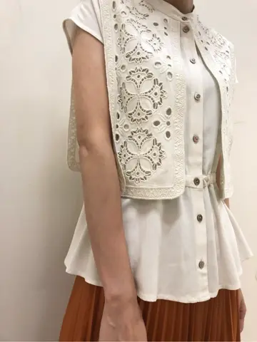 GRACE CONTINENTAL 亀田 未希 コーディネート画像