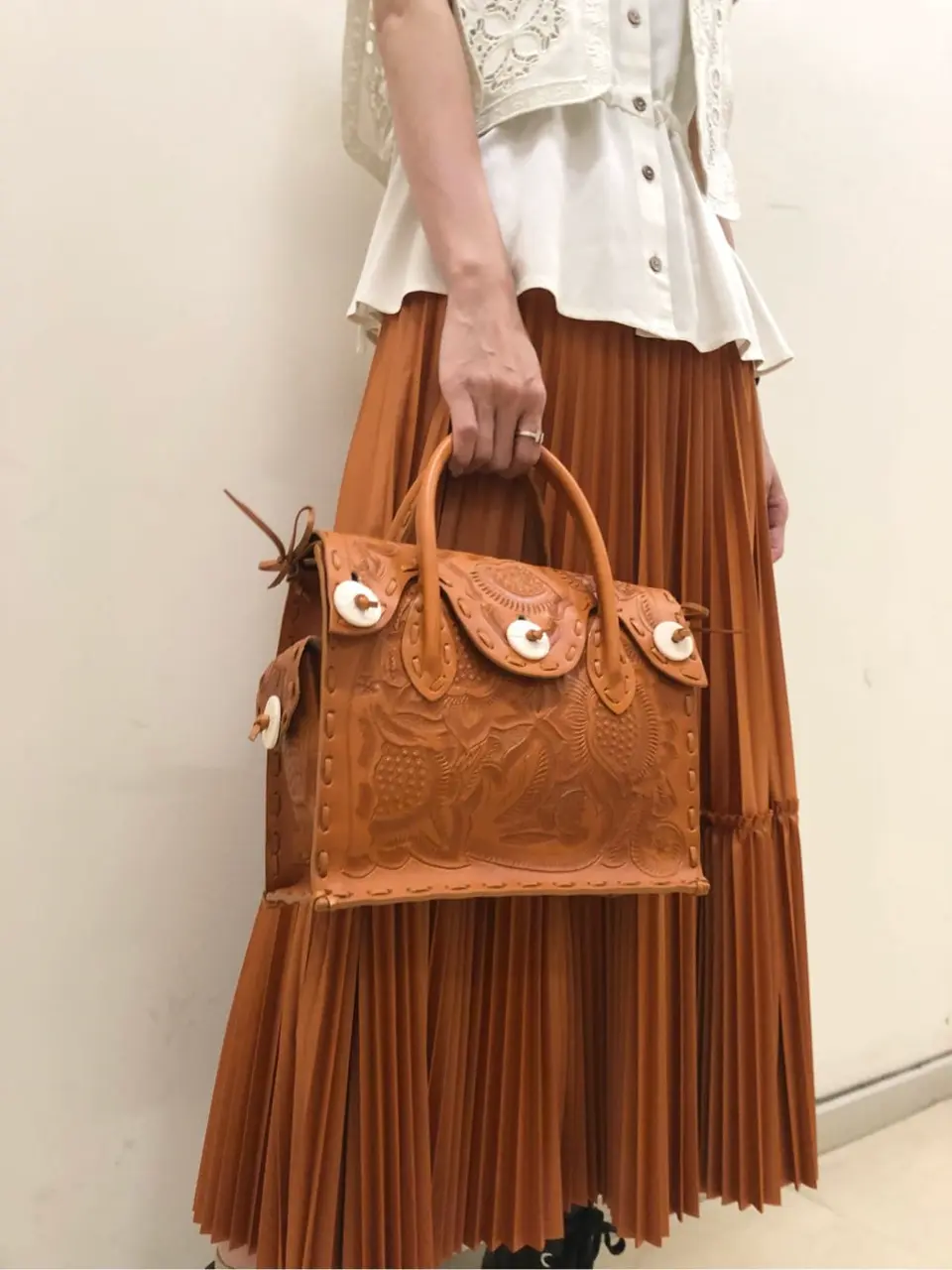 GRACE CONTINENTAL 亀田 未希 コーディネート画像