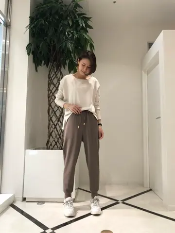 GRACE CONTINENTAL 亀田 未希 コーディネート画像