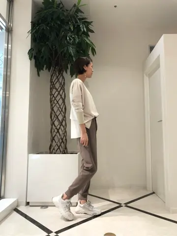 GRACE CONTINENTAL 亀田 未希 コーディネート画像