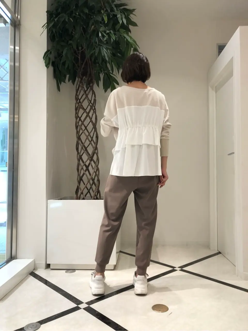 GRACE CONTINENTAL 亀田 未希 コーディネート画像