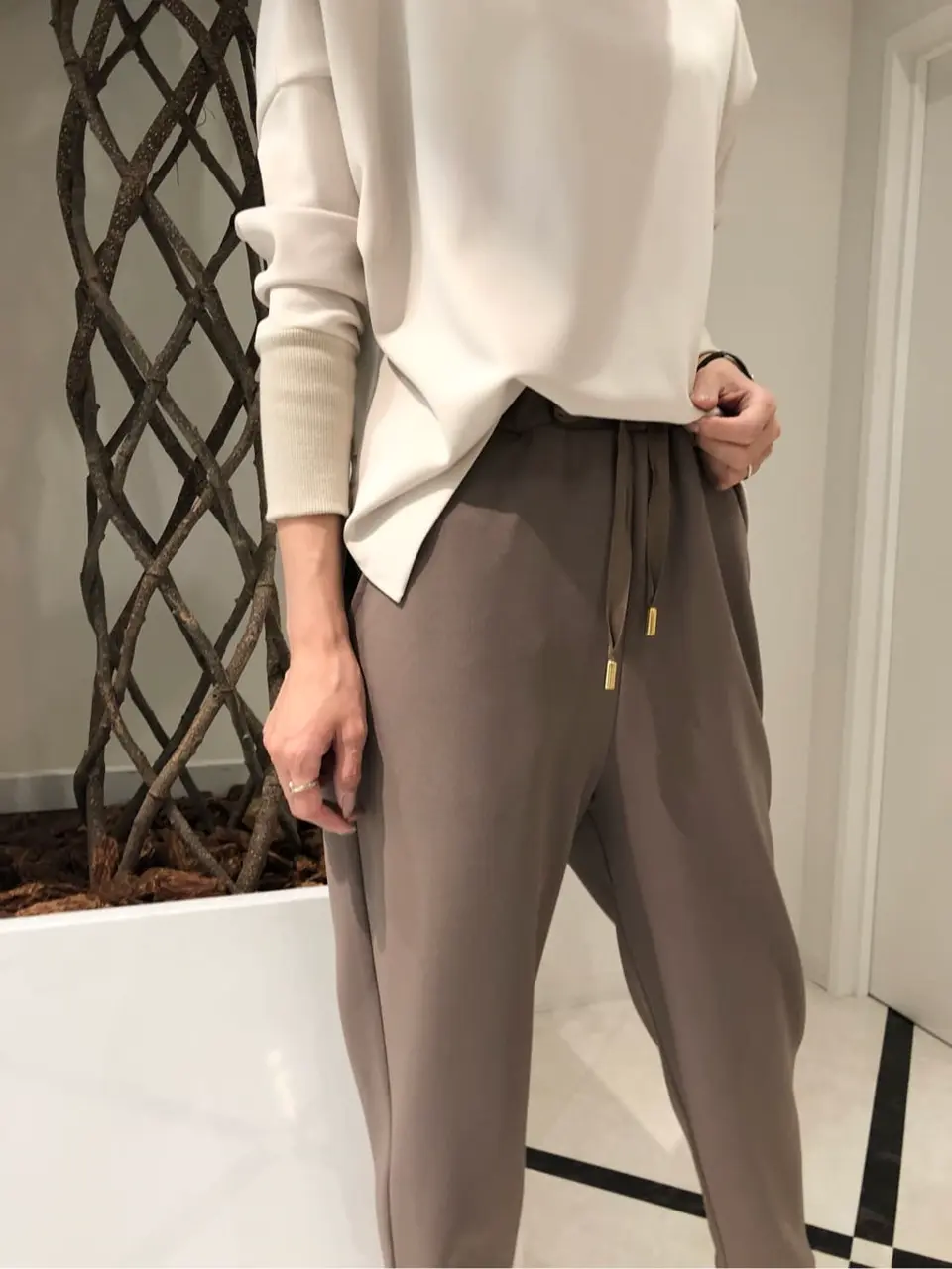 GRACE CONTINENTAL 亀田 未希 コーディネート画像