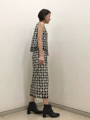 GRACE CONTINENTAL 亀田 未希 コーディネート画像