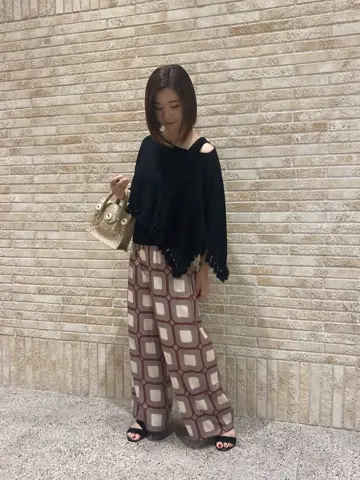 GRACE CONTINENTAL MOMOKO コーディネート画像