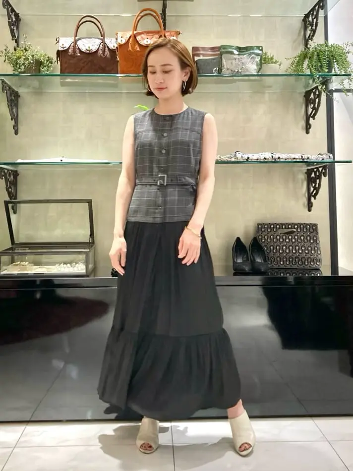 GRACE CONTINENTAL okunaka_desu コーディネート画像