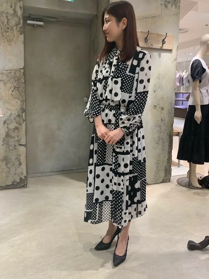  櫻井　香代子 コーディネート画像