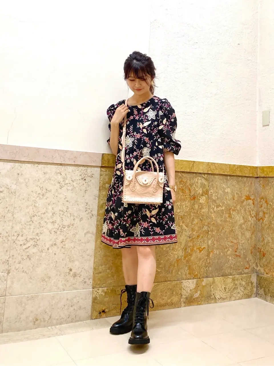 GRACE CONTINENTAL MORITA AI コーディネート画像