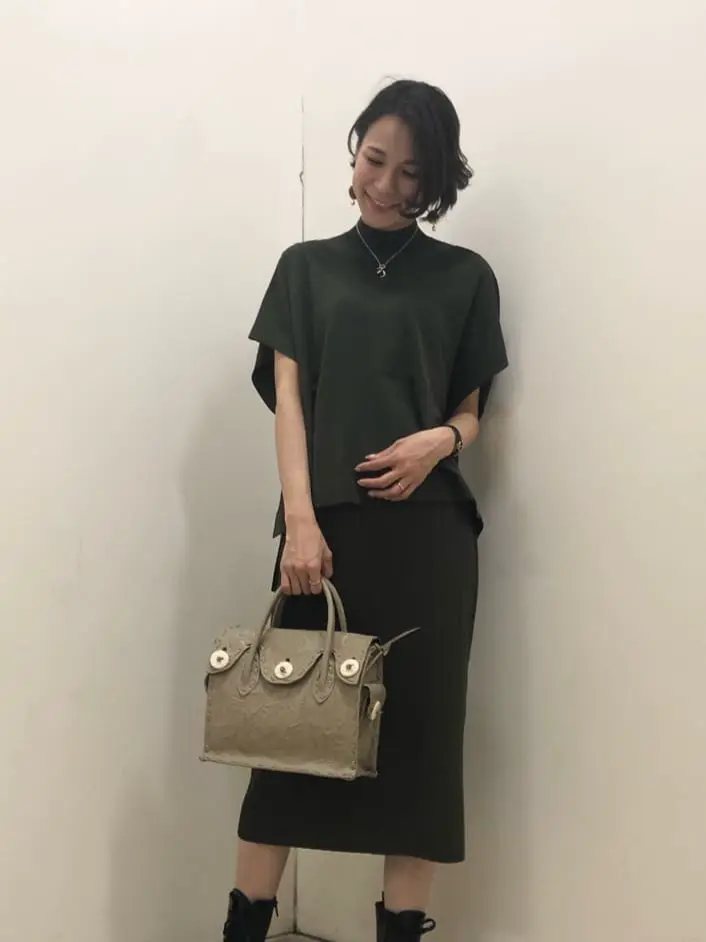 GRACE CONTINENTAL 亀田 未希 コーディネート画像