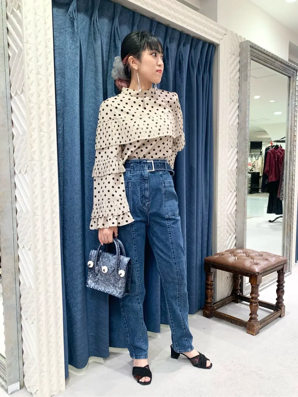 GRACE CONTINENTAL yoshi コーディネート画像